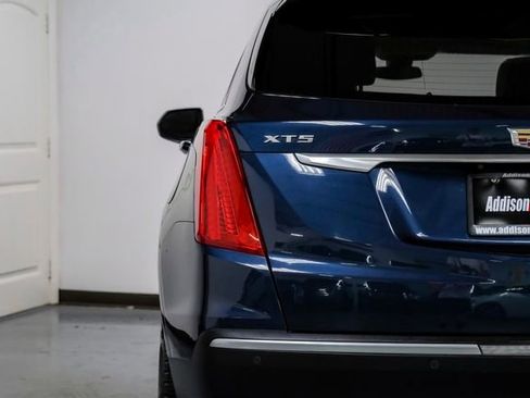 Used 2018 Cadillac XT5 Luxury w/ Driver Awareness Package image 49