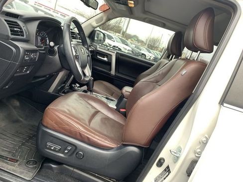 Used 2016 Toyota 4Runner Limited image 18