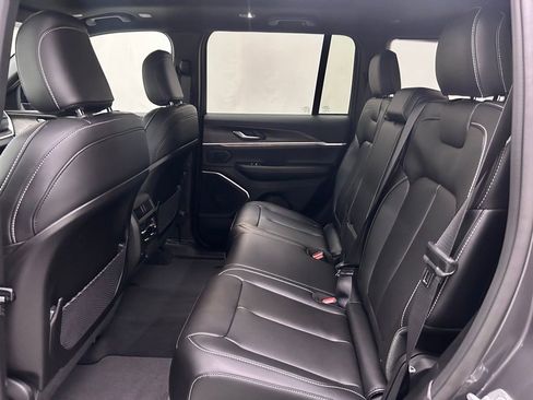 New 2026 Jeep Grand Cherokee Limited image 14