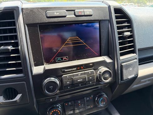 Used 2017 Ford F150 XL w/ Equipment Group 101A Mid RWD image 3