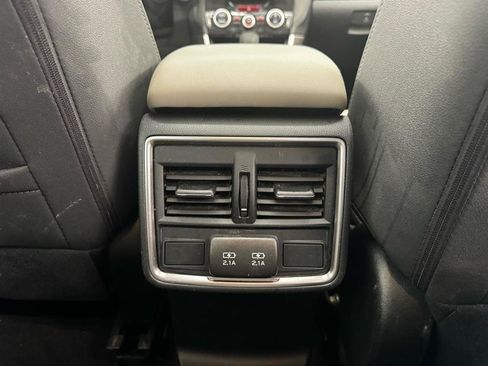 Used 2021 Subaru Forester Premium AWD/4WD image 20