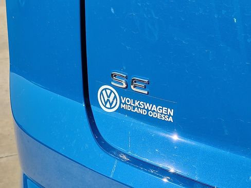 New 2026 Volkswagen Atlas Cross Sport SE image 10