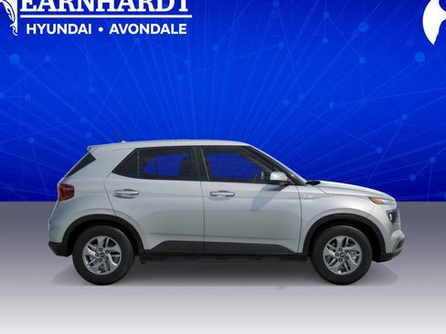New 2026 Hyundai Venue SE image 7
