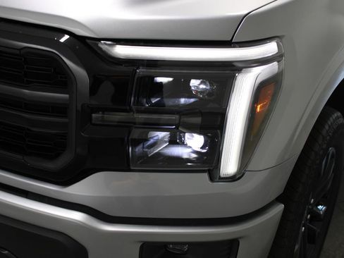 New 2026 Ford F150 Lariat w/ Equipment Group 501A Mid image 58