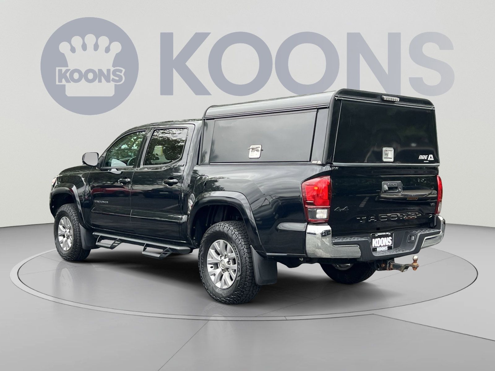 Used 2019 Toyota Tacoma SR5 AWD/4WD image 7