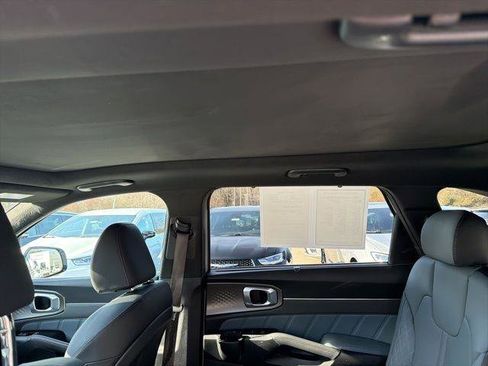 Used 2025 Kia Sorento SX Prestige image 22