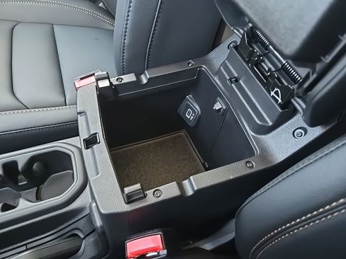 New 2026 Jeep Gladiator Sahara image 67