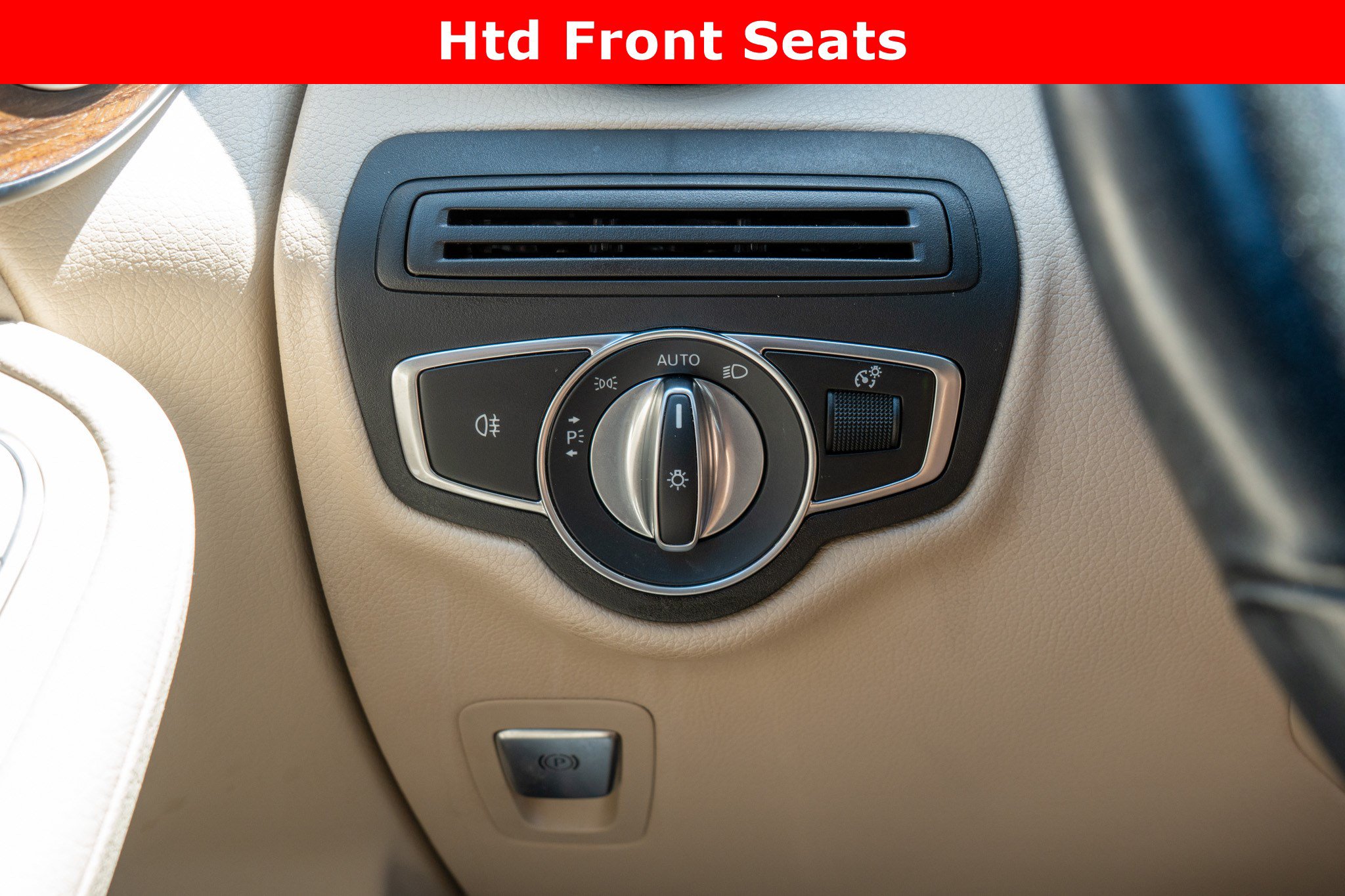 Used 2022 Mercedes-Benz GLC 300 4MATIC image 24