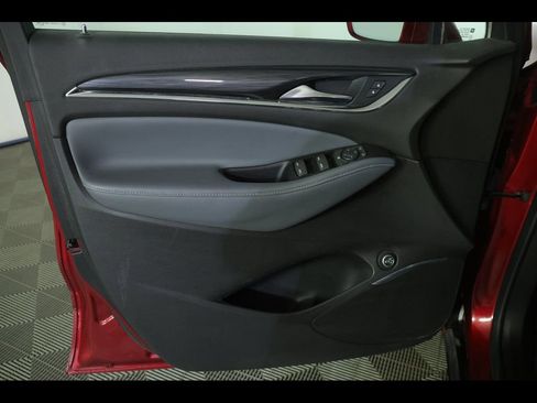 Certified 2019 Buick Enclave Essence FWD image 22