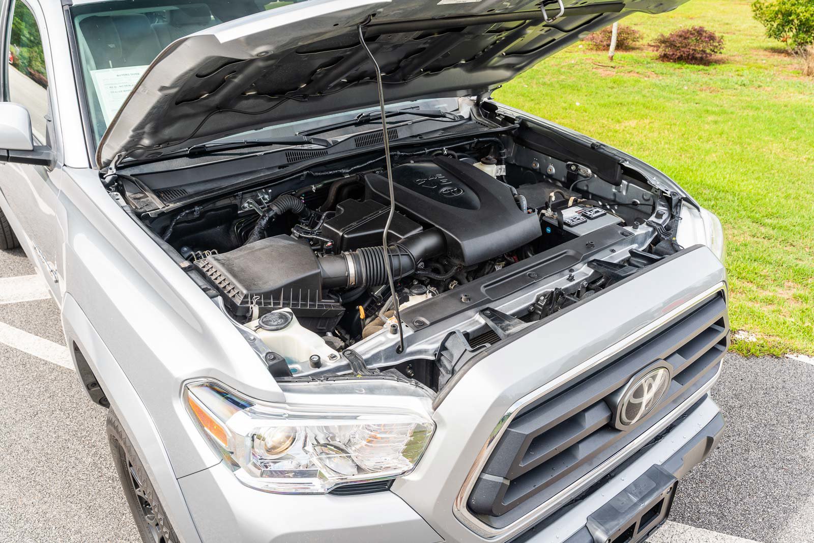 Used 2021 Toyota Tacoma SR5 RWD image 20