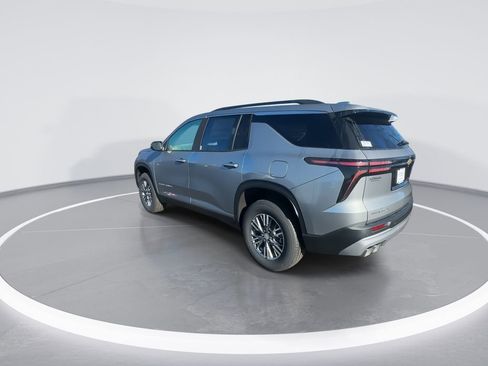 New 2026 Chevrolet Traverse LT image 6