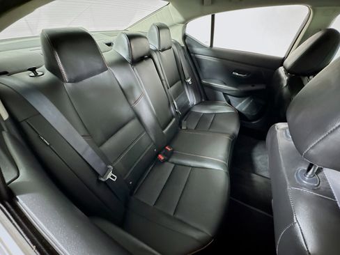 Used 2021 Nissan Sentra SR w/ SR Premium Package FWD image 25