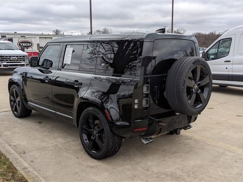 Used 2023 Land Rover Defender 110 V8 image 5