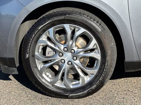 Used 2019 Buick Enclave Avenir w/ Avenir Technology Package image 48