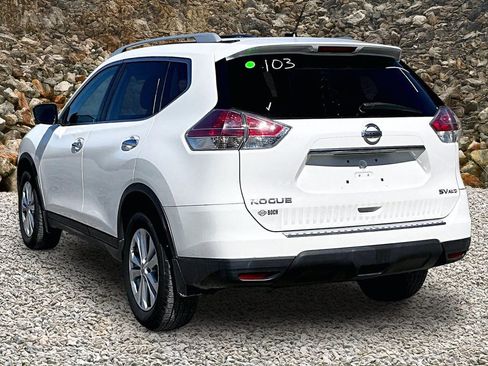 Used 2016 Nissan Rogue SV w/ SV Premium Package image 11