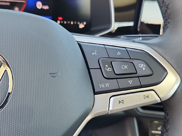 New 2027 Volkswagen Jetta SE FWD image 12