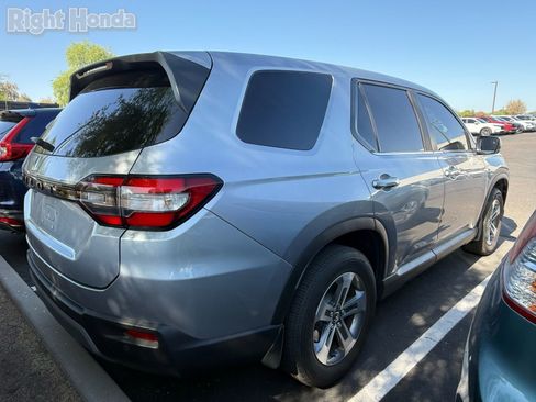 Used 2024 Honda Pilot EX-L image 4