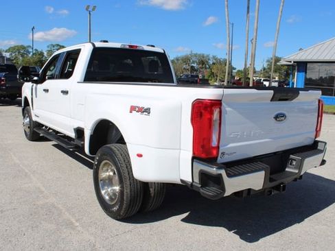 Used 2024 Ford F350 XLT w/ FX4 Off-Road Package image 8