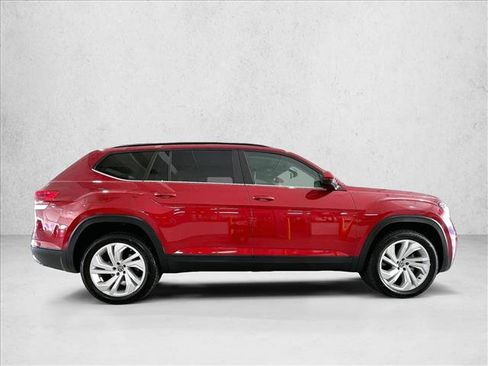 Used 2022 Volkswagen Atlas SE w/ Panoramic Sunroof Package FWD image 5