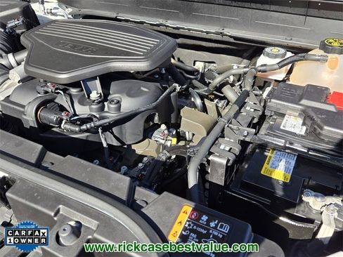 Used 2023 GMC Acadia SLT w/ Elevation Edition image 22