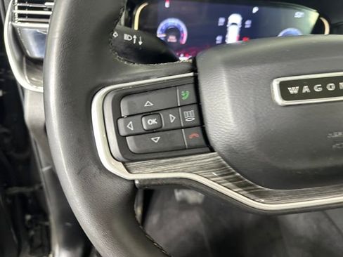 Used 2022 Jeep Wagoneer Series III w/ Premium Group I image 14