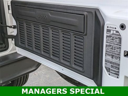 New 2025 Jeep Wrangler Sahara w/ Safety Group image 24