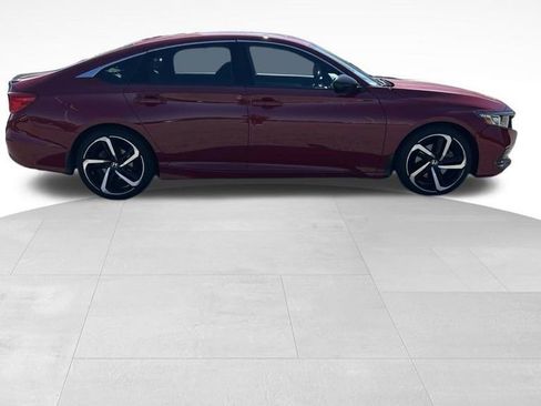 Used 2021 Honda Accord Sport image 9