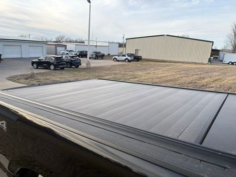 Used 2024 Ford F350 Platinum image 5