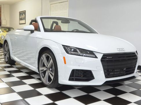 Used 2023 Audi TT 2.0T image 3