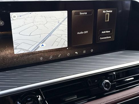 New 2026 INFINITI QX80 Autograph image 3