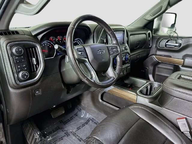 Used 2020 Chevrolet Silverado 1500 LT Trail Boss w/ Midnight Edition AWD/4WD image 22