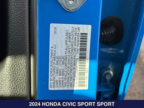Used 2024 Honda Civic Sport image 29