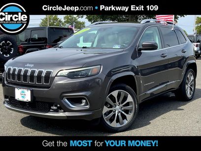 Used 2019 Jeep Cherokee Overland w/ Technology Group