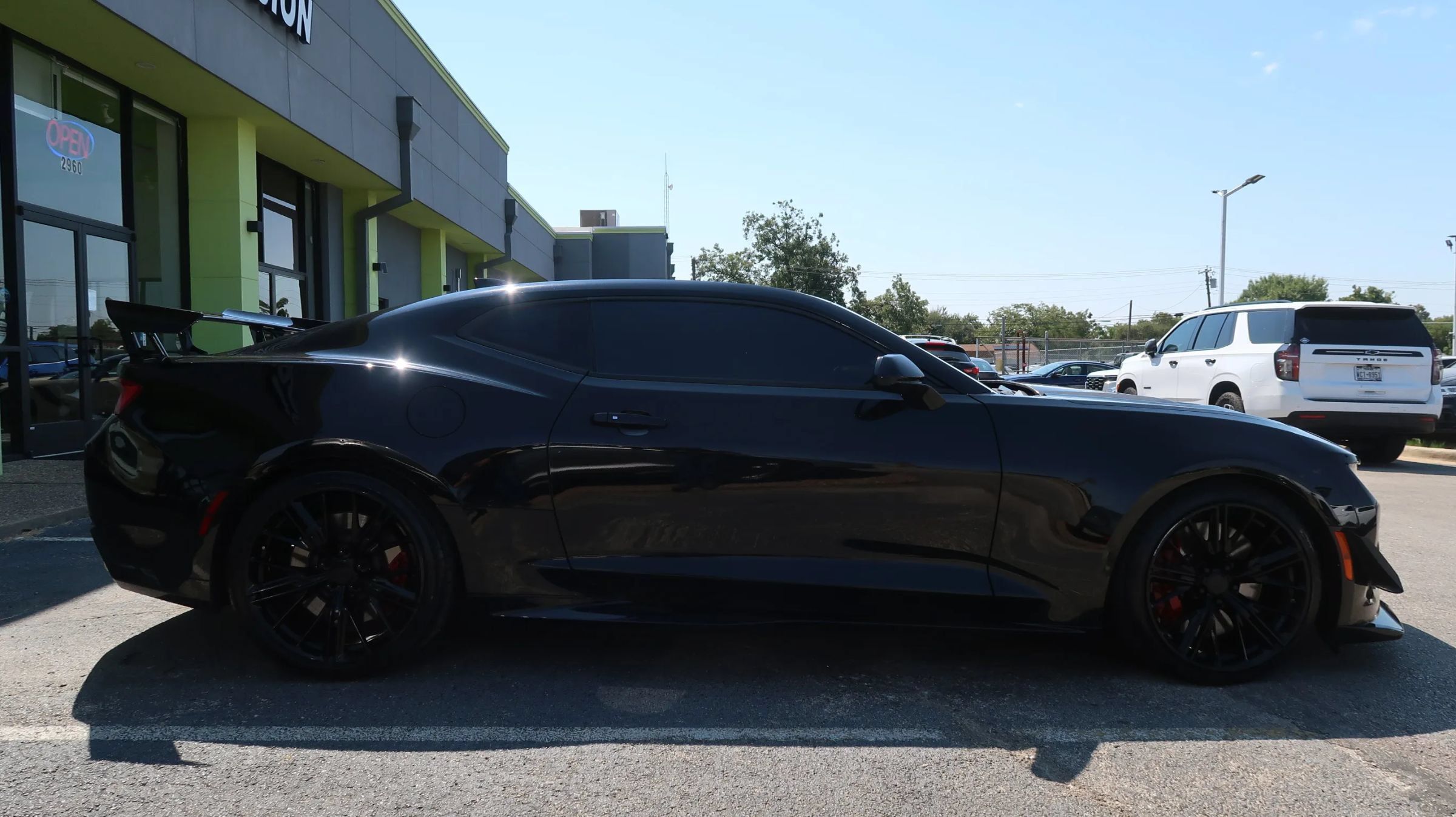 Used 2018 Chevrolet Camaro ZL1 RWD image 13