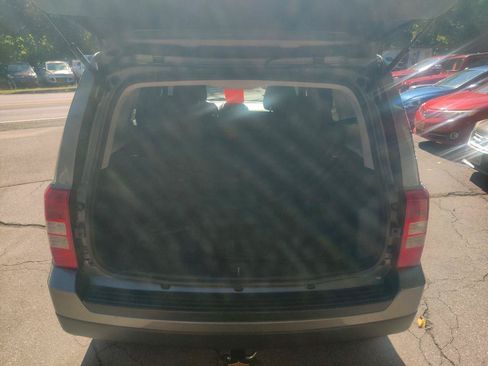 Used 2012 Jeep Patriot Sport w/ PWR Value Group AWD/4WD image 13
