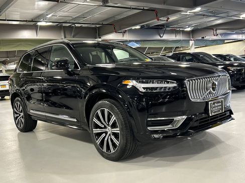 Certified 2023 Volvo XC90 B5 Plus w/ Protection Package AWD/4WD image 1