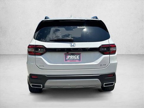 Used 2024 Honda Pilot Elite image 6