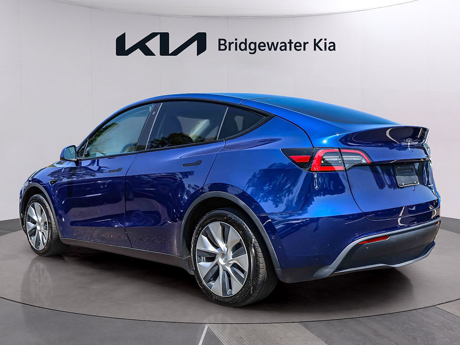 Used 2020 Tesla Model Y Long Range AWD/4WD image 4