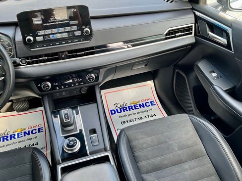 Used 2024 Mitsubishi Outlander SE image 18