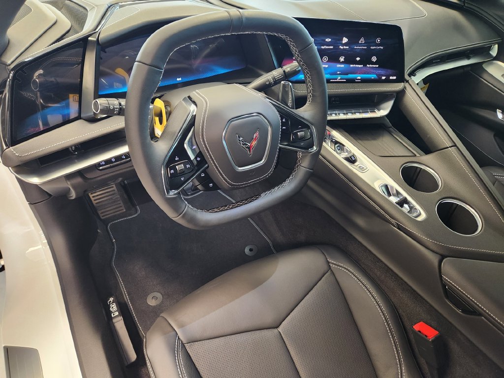 New 2027 Chevrolet Corvette Stingray Coupe w/ 1LT RWD image 17