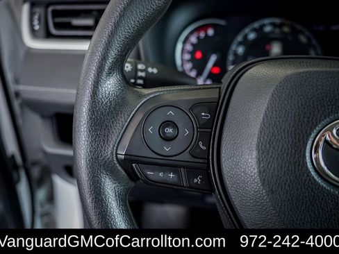 Used 2024 Toyota RAV4 LE image 17