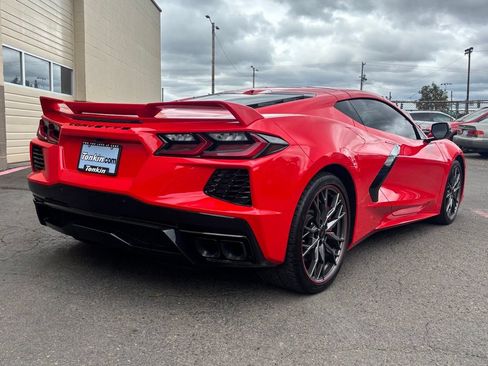 Used 2024 Chevrolet Corvette Stingray Preferred Cpe w/ Z51 Performance Package RWD image 5