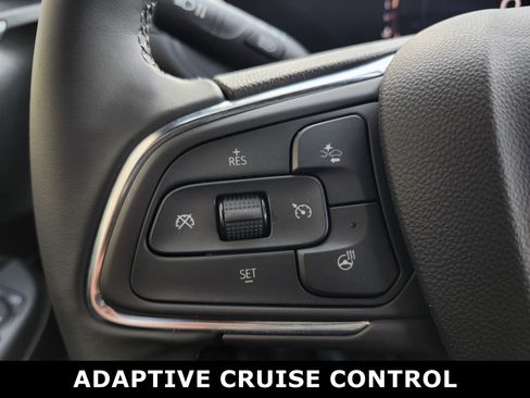 Used 2025 Buick Envista Preferred w/ Convenience I Package image 12