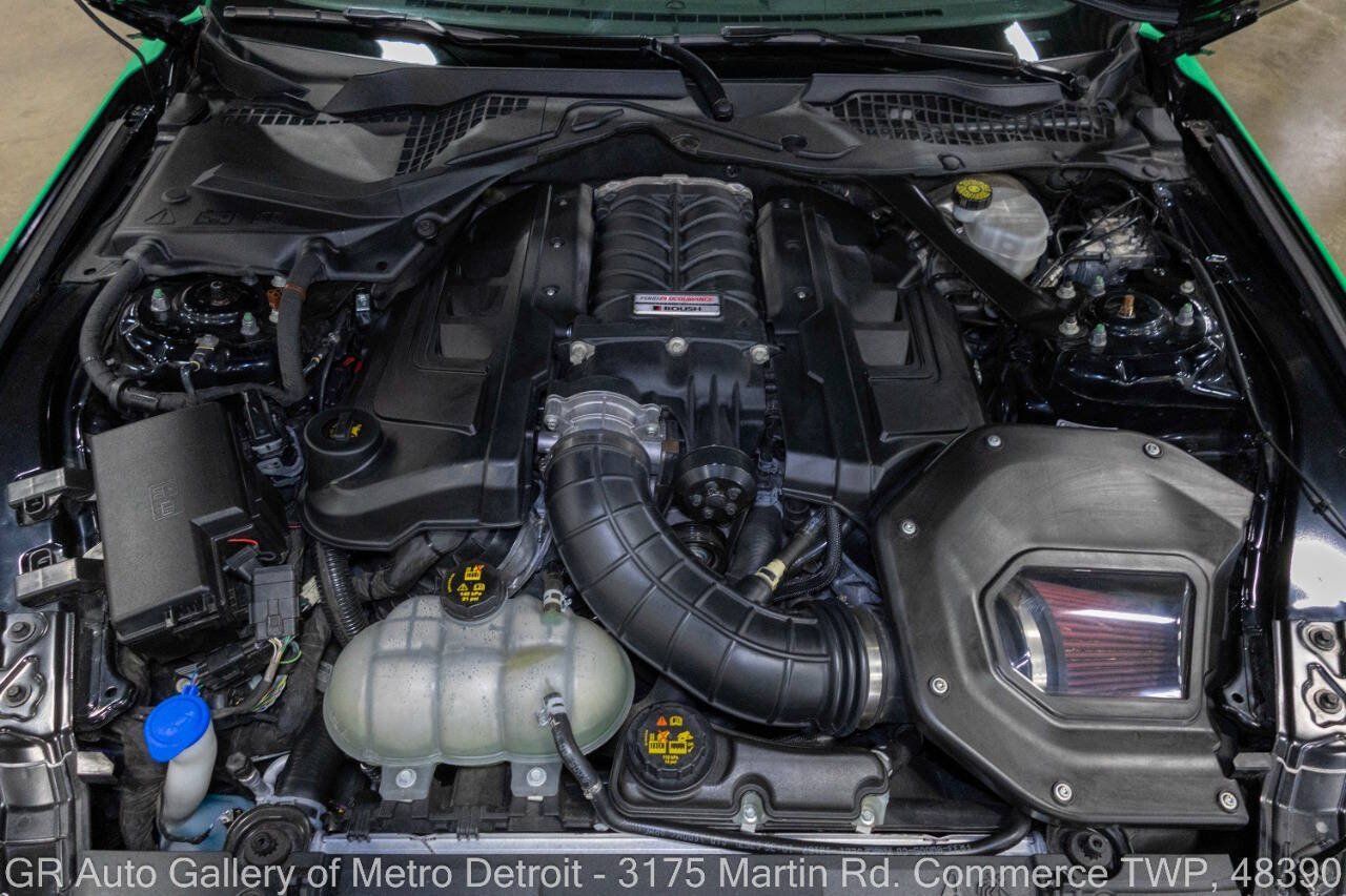 Used 2021 Ford Mustang GT Premium w/ GT Performance Package RWD image 19
