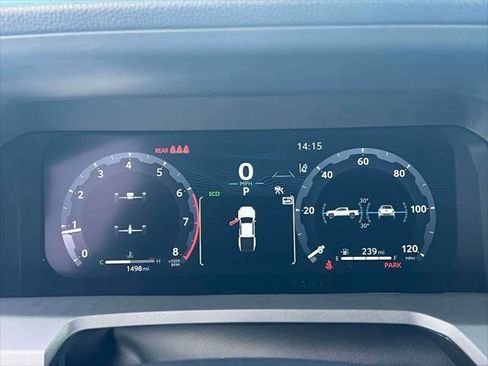 Certified 2025 Toyota Tacoma TRD Off-Road image 26