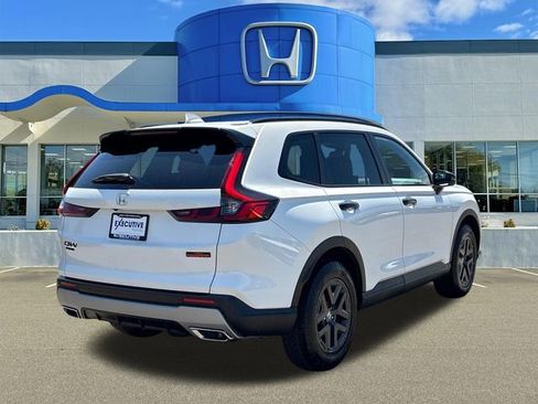 Used 2026 Honda CR-V TrailSport image 2