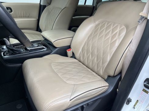 Used 2023 Nissan Armada Platinum w/ Captain's Chairs Package image 20