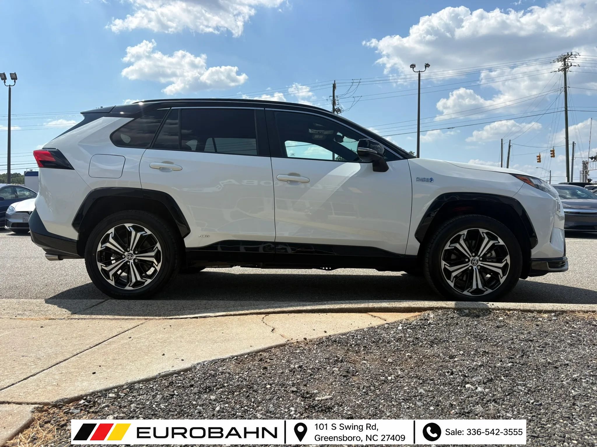 Used 2022 Toyota RAV4 XSE w/ Premium Package AWD/4WD image 23