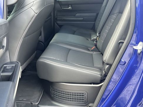 Used 2025 Toyota Tacoma TRD Off-Road w/ TRD Off Road Premium Package image 21