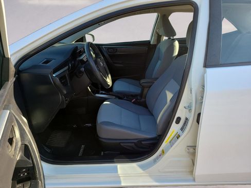 Used 2014 Toyota Corolla L image 11